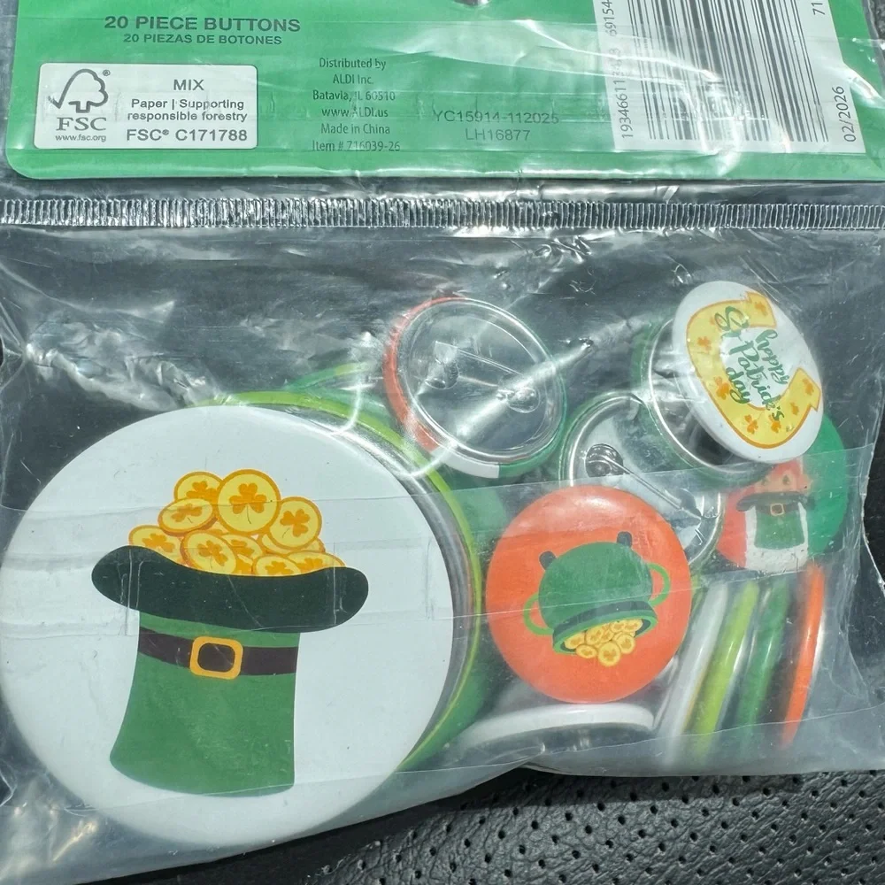 Serra Green and Orange St. Patrick day Button Pin Set.  2 packages,20 pins each